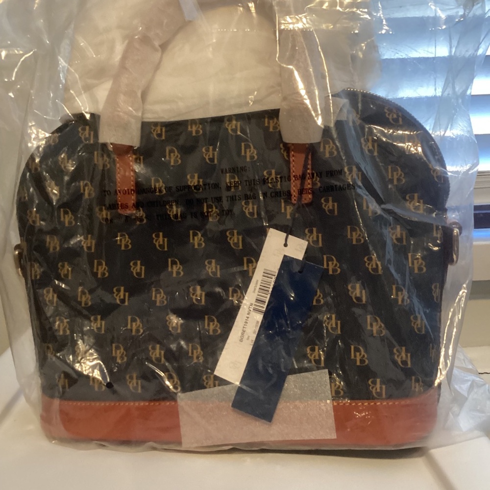 Dooney and Bourke Gretta Domed Zip Satchel - Picture 3 of 4